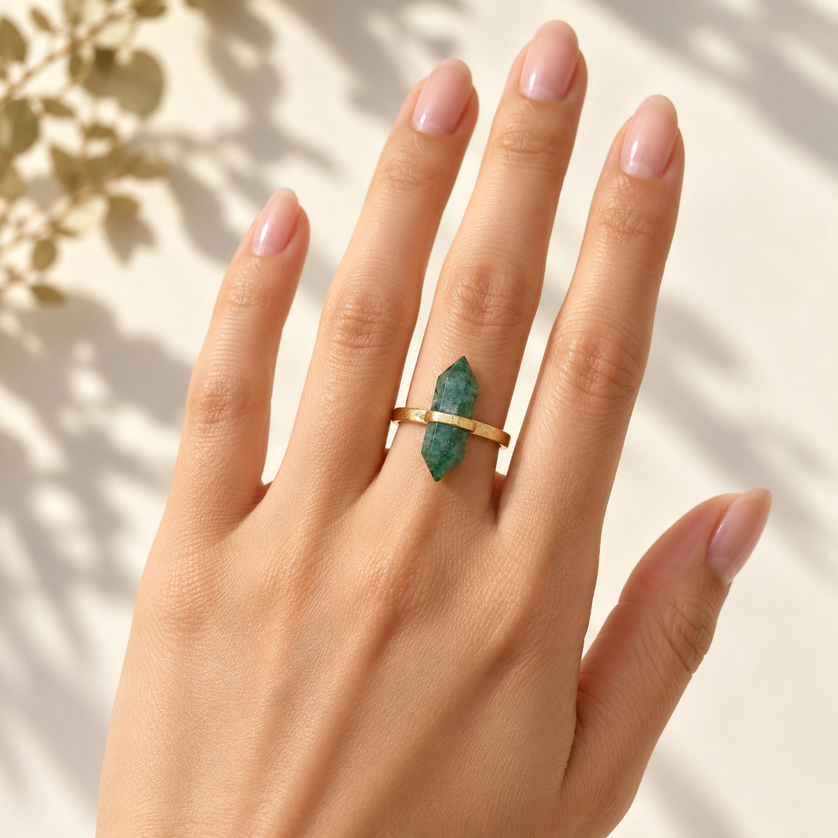 Green Strawberry Quartz Lucky Growth Ring – Abundance & Positive Energy